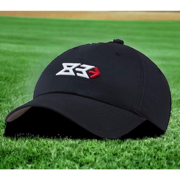 Tiger Woods Golf Nike Black Heritage86 Dri-Fit Strapback Hat 83